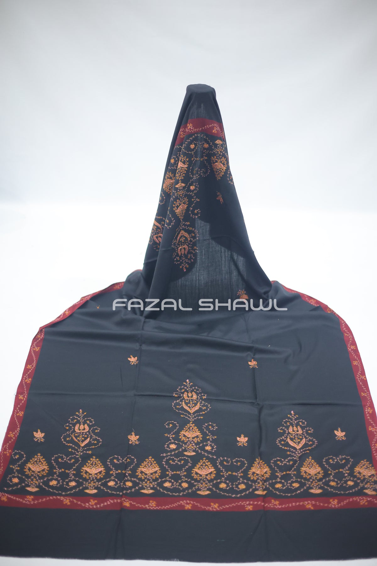 HANDMADE KASAHMIRI PALLA