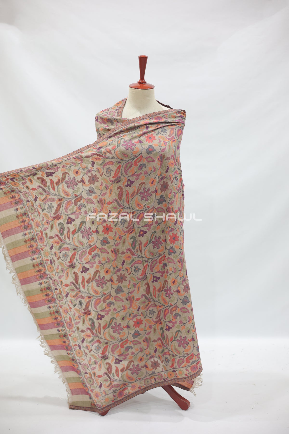 KAANI FLOWER JALL