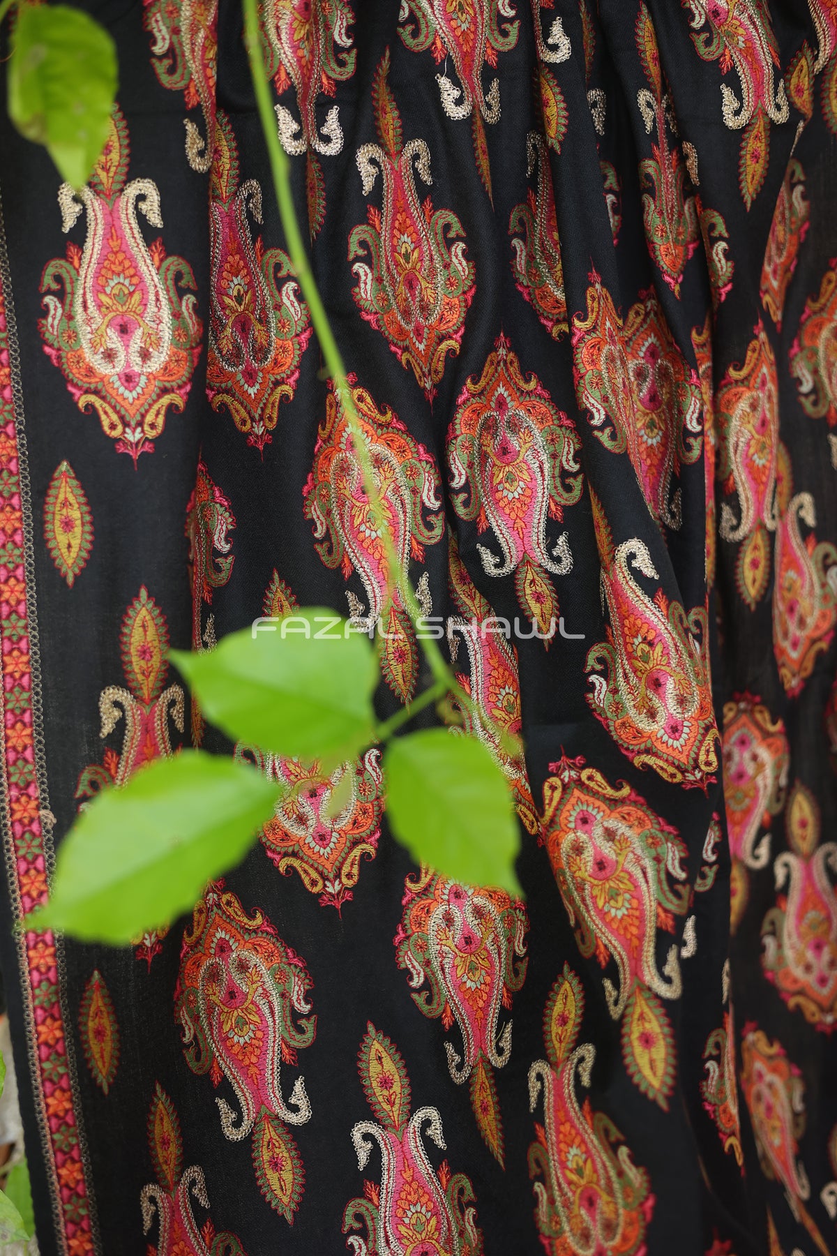 9 RATAN TOSH WOOL