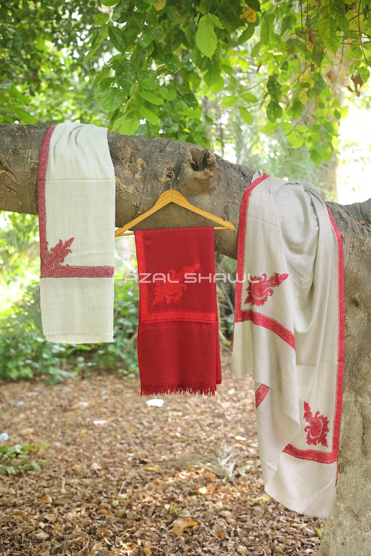FOUR SIDE  PURE KASHMIRI BFR WITH KUNJ