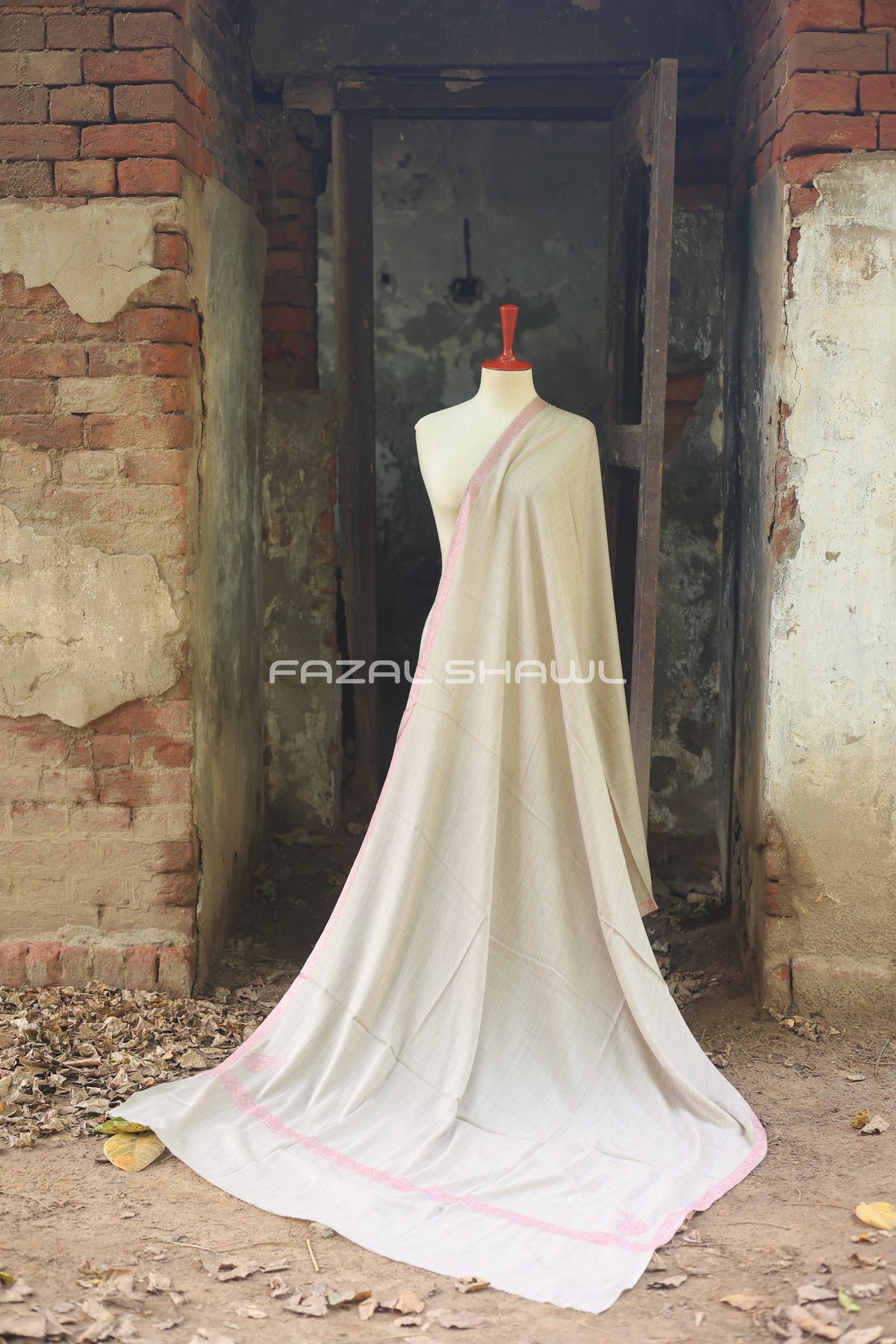 PURE HAND,MADE KASHMIRI FOUR SIDE BDR