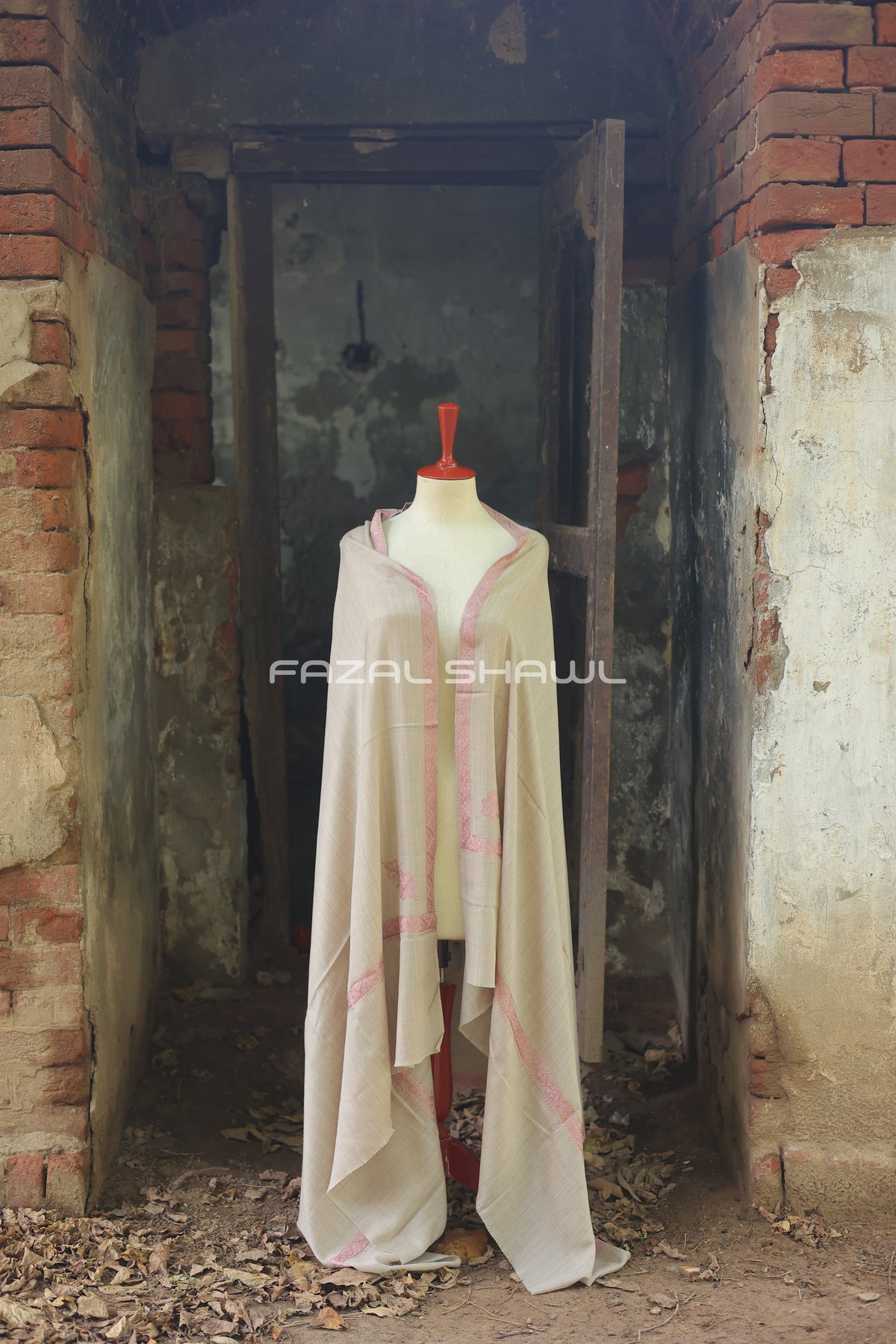 PURE HAND,MADE KASHMIRI FOUR SIDE BDR