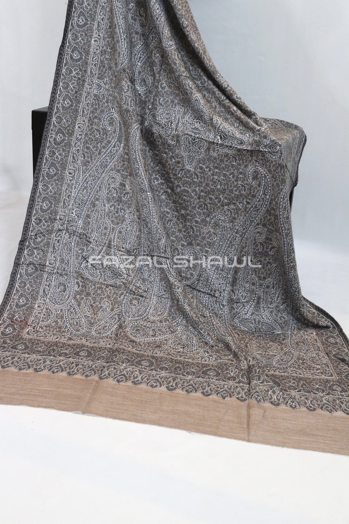 KAANI WITH THREAK JAAL