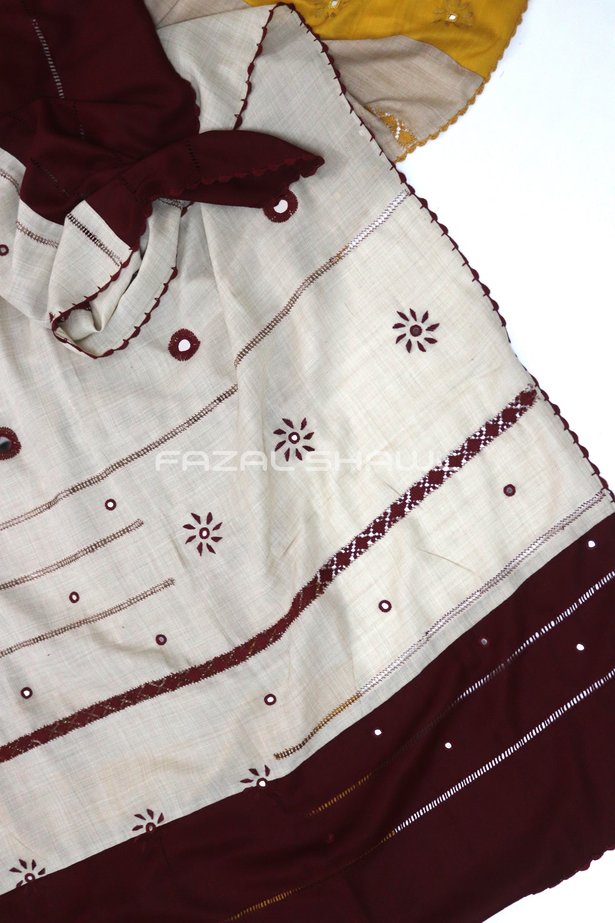 HANDWOVEN TARKASHI SHAWL