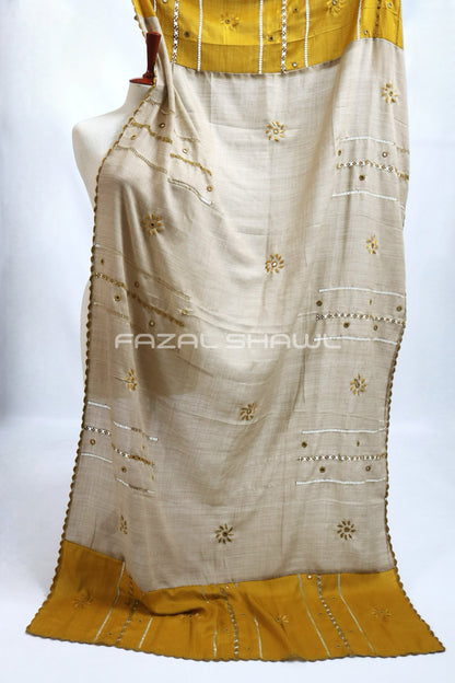 HANDWOVEN TARKASHI SHAWL