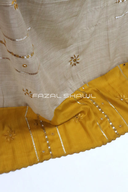 HANDWOVEN TARKASHI SHAWL