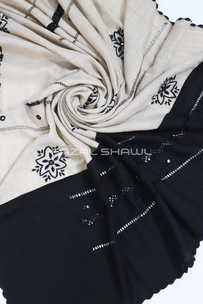 HANDWOVEN TARKASHI SHAWL